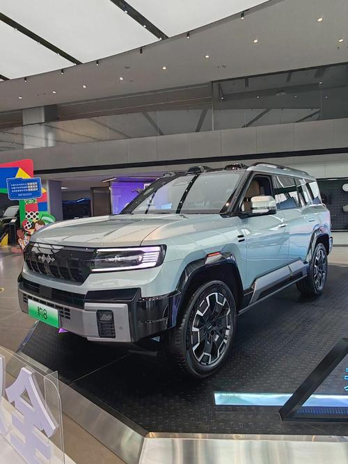 东莞240比亚迪方程豹硬派越野的爆款，英菲尼迪35周年与你共成长